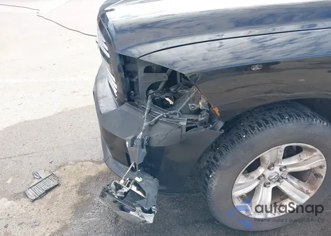 2015 Ram 1500 Sport z USA, uszkodzony, nr VIN 1C6RR7HT3FS549605